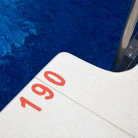 Apartment Appt 401-3-bed-heaven Beach-paseo-all Year Heated Pool-free Bikes