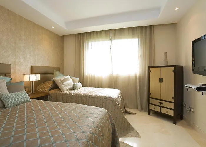 公寓 Appt 401-3-bed-heaven Beach-paseo-all Year Heated Pool-free Bikes 埃斯特波纳