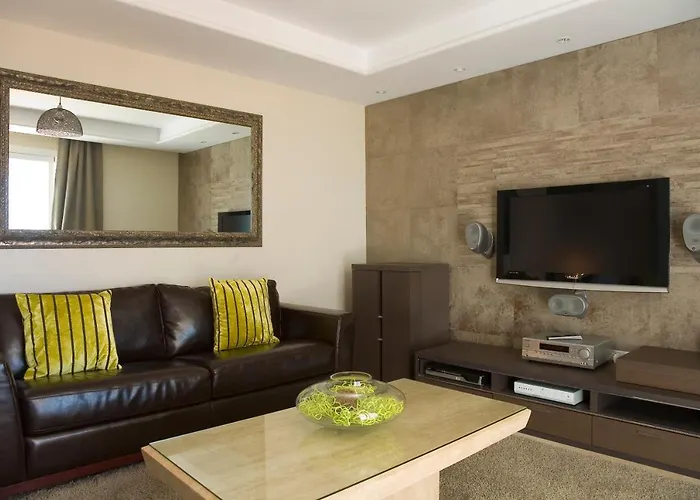 Appt 401-3-bed-heaven Beach-paseo-all Year Heated Pool-free Bikes