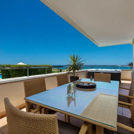 Appt 401-3-bed-heaven Beach-paseo-all Year Heated Pool-free Bikes Эстепона