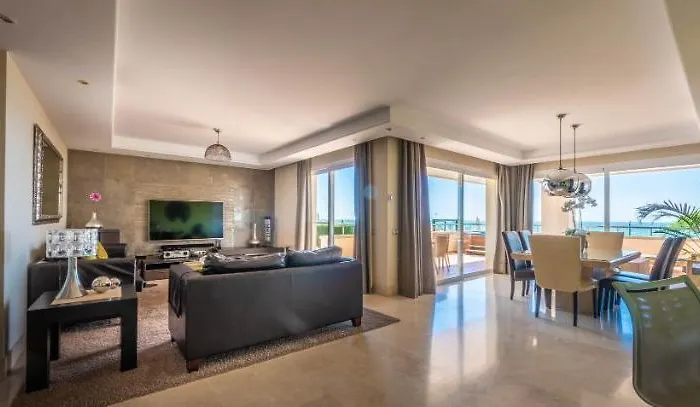 Apartament Appt 401-3-bed-heaven Beach-paseo-all Year Heated Pool-free Bikes