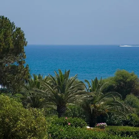 Appt 401-3-bed-heaven Beach-paseo-all Year Heated Pool-free Bikes 에스테포나