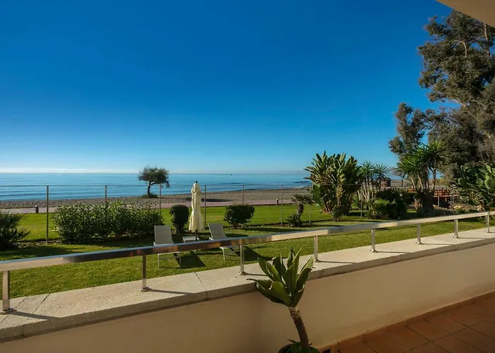 Appt 401-3-bed-heaven Beach-paseo-all Year Heated Pool-free Bikes Appartamento Estepona