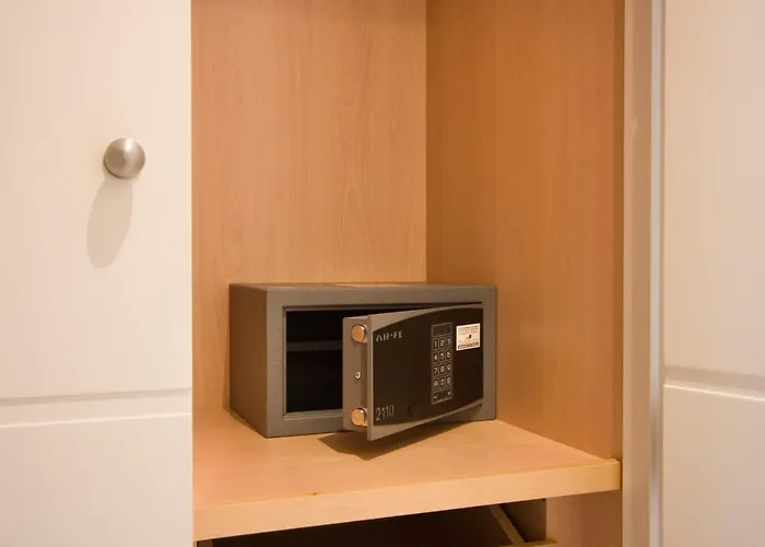 Appt 401-3-bed-heaven Beach-paseo-all Year Heated Pool-free Bikes